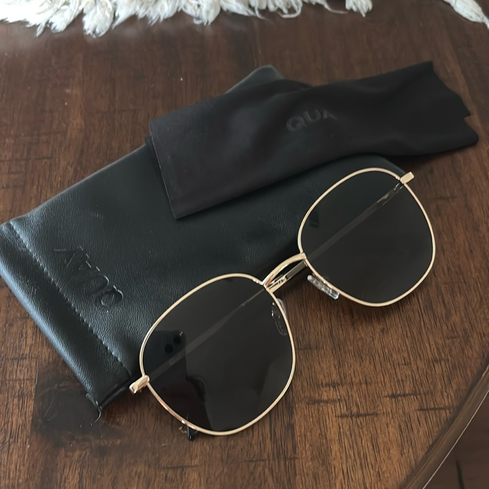 Quay Jezabell Sunglasses